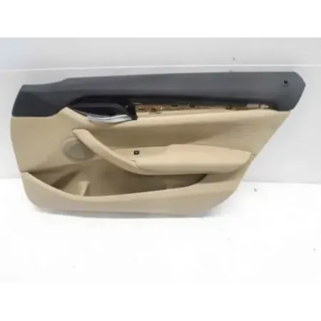 Garniture porte avant droit