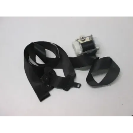 Ceinture avant droite bmw serie 1 e87/e81