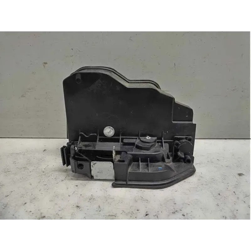 Serrure porte arriere gauche bmw serie 3 f30/f31