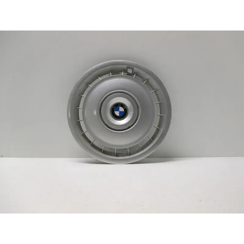 Enjoliveur de roue bmw serie 5 e34