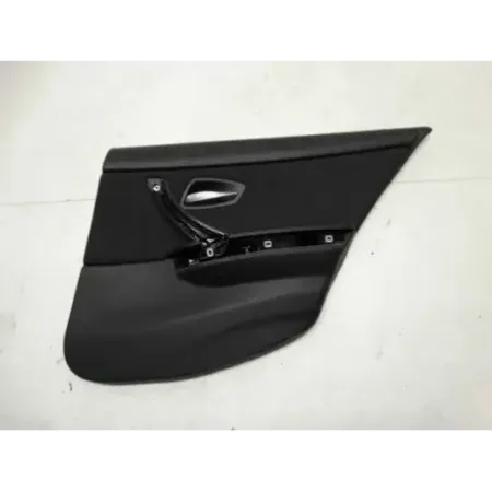 Garniture porte arriere droit