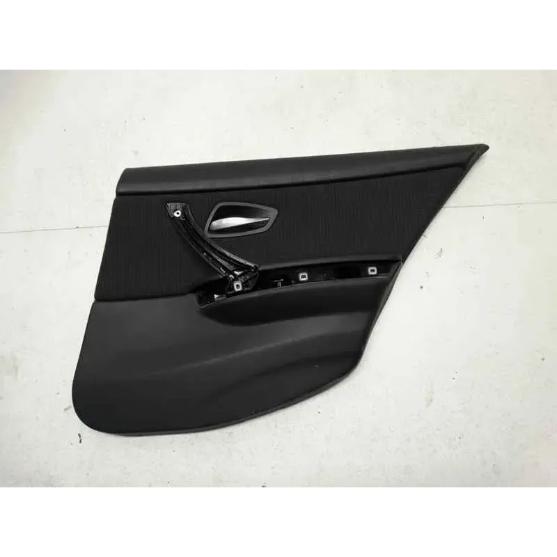 Garniture porte arriere droit