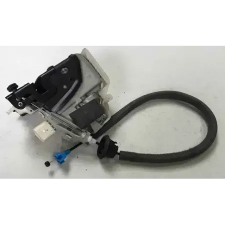 Serrure porte avant gauche audi a1 8x