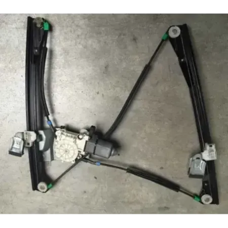 Mecanisme + moteur de leve-glace avant gauche volkswagen polo 6n iii