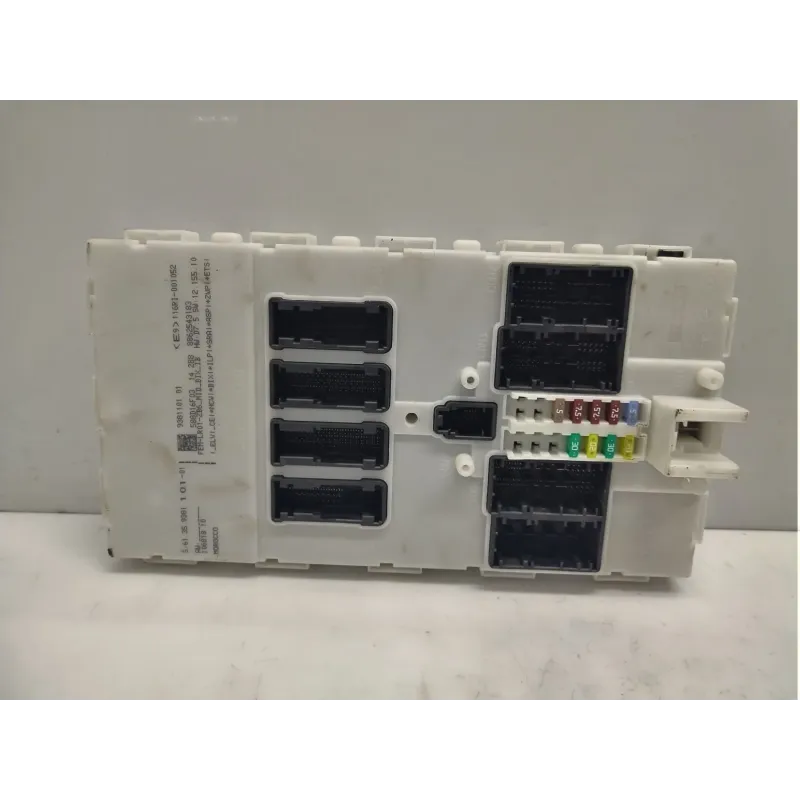 Boite a fusibles bmw serie 1 f20/f21