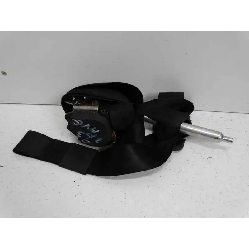 Ceinture avant gauche