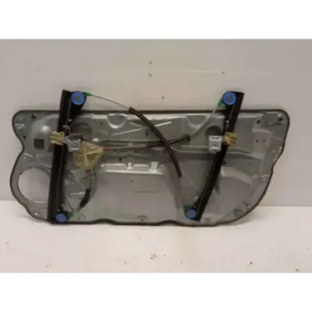 Leve-vitre avant gauche