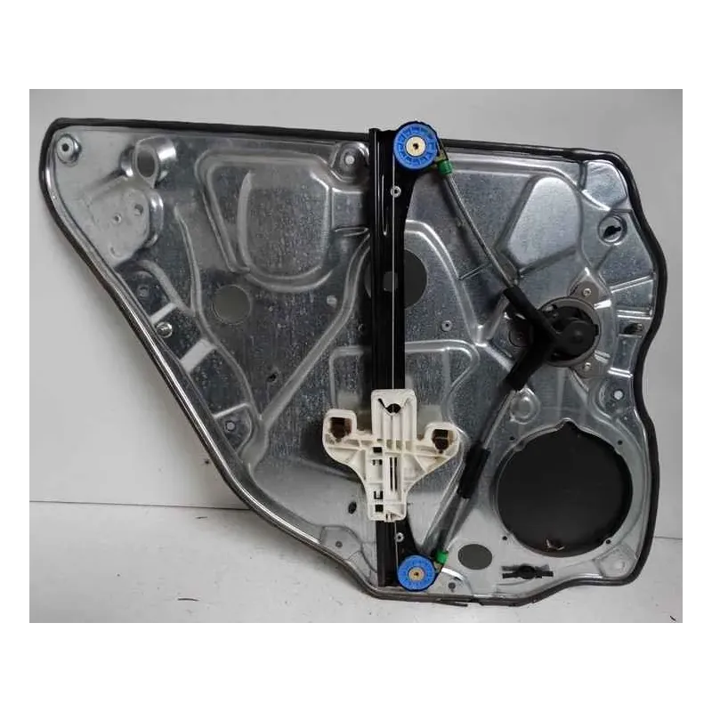 Leve-vitre arriere droit volkswagen polo 9n iv
