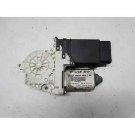 Moteur leve-glace avant droit