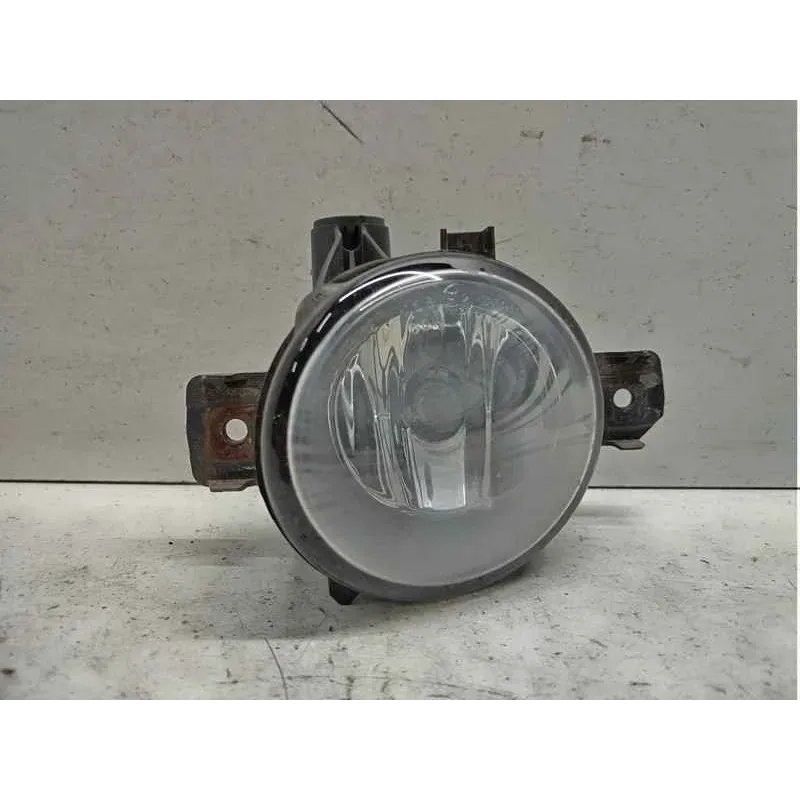 Phare anti-brouillard gauche bmw serie 1 e87/e81