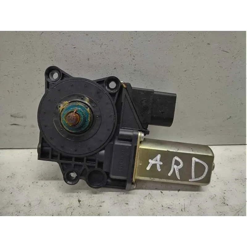 Moteur leve-glace arriere droit bmw serie 1 e87/e81