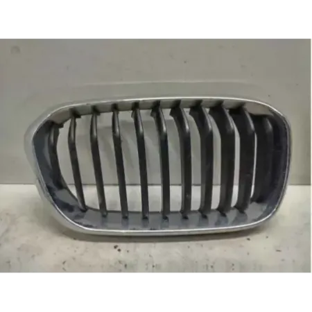 Calandre gauche bmw serie 1 f20/f21