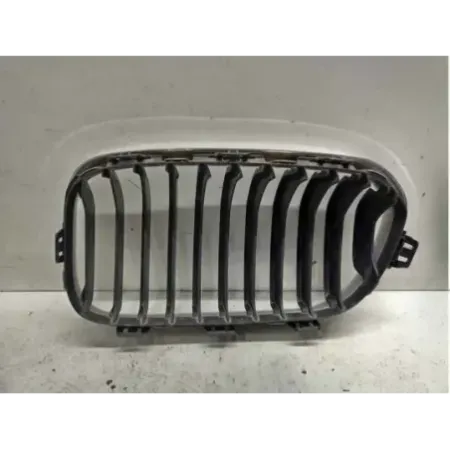 Calandre gauche bmw serie 1 f20/f21