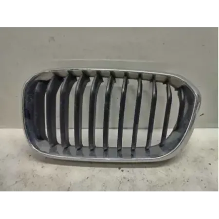 Calandre droit bmw serie 1 f20/f21