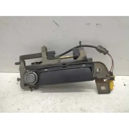 Poignee exterieure porte avant droite bmw serie 3 e36