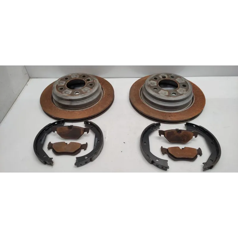 Kit de frein arriere bmw serie 1 e87/e81