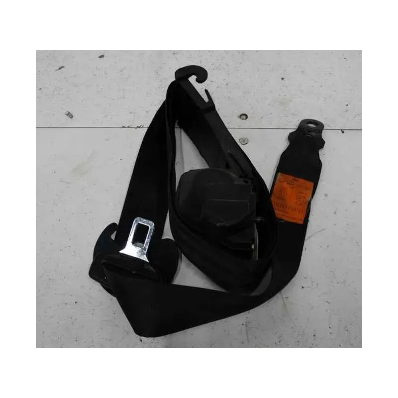 Ceinture arriere droite volkswagen golf 2 ii