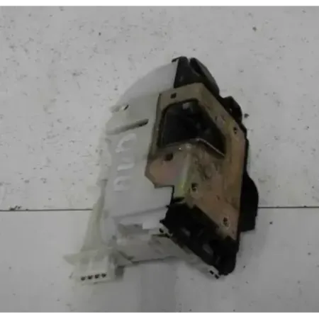 Serrure porte avant droit volkswagen golf 2 ii