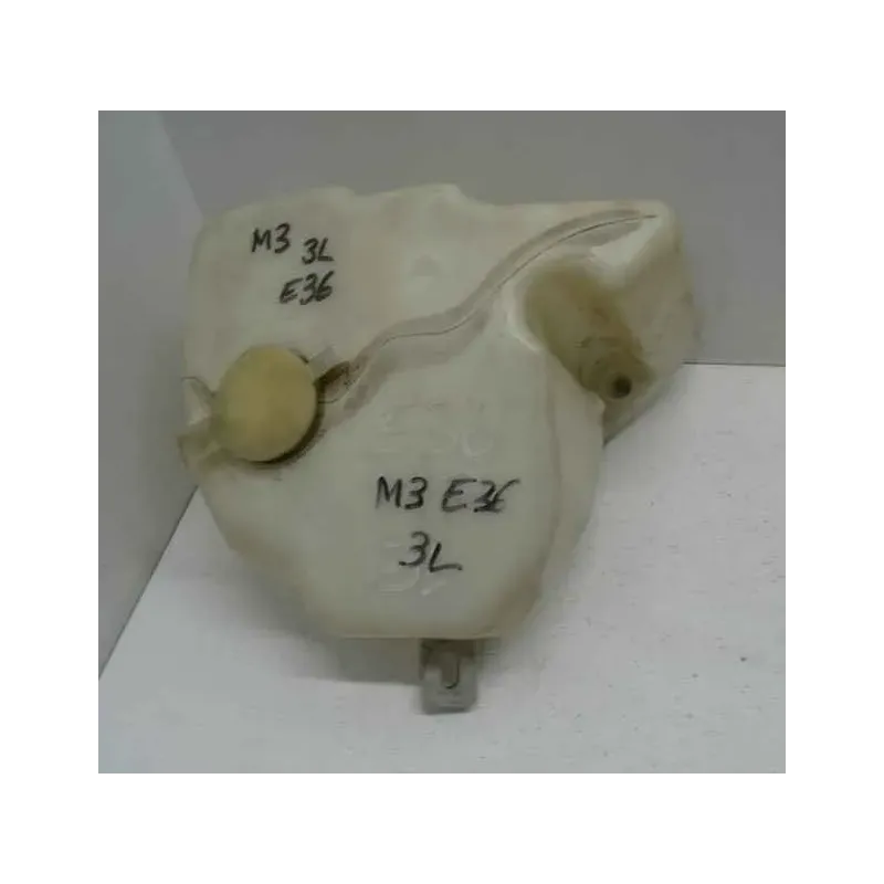 Reservoir lave-glace avant