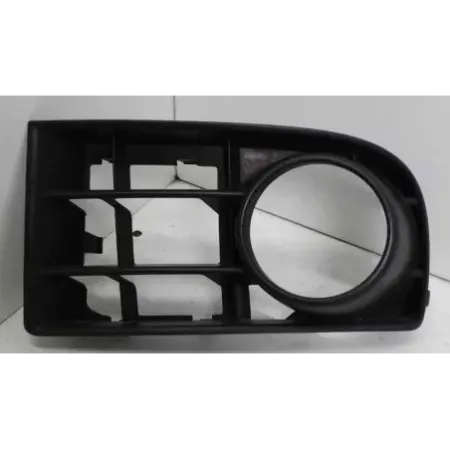 Grille de pare choc avant gauche