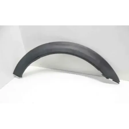 Elargisseur aile arriere gauche