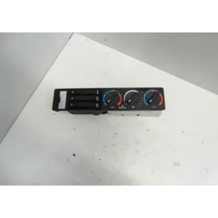 Commande de chauffage bmw serie 5 e34