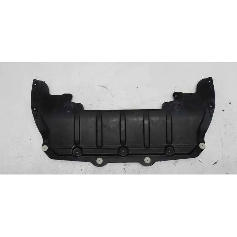 Carenage superieur avant bmw serie 6 g32 gt