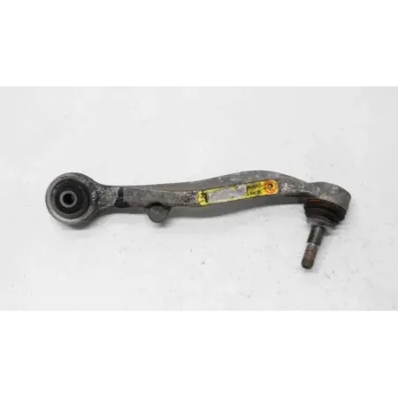 Bras inferieur avant gauche