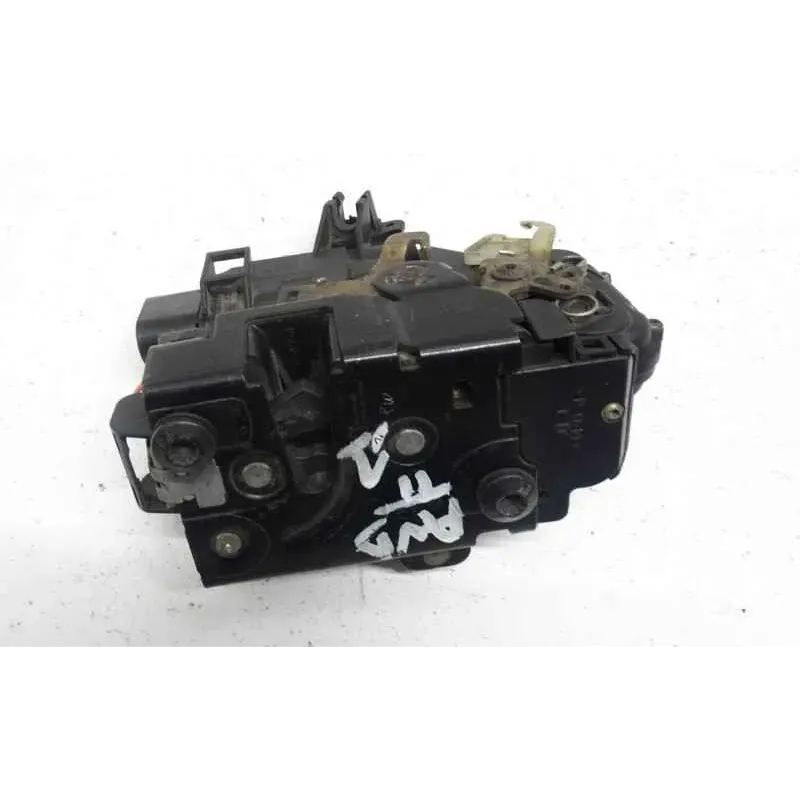 Serrure porte avant droit