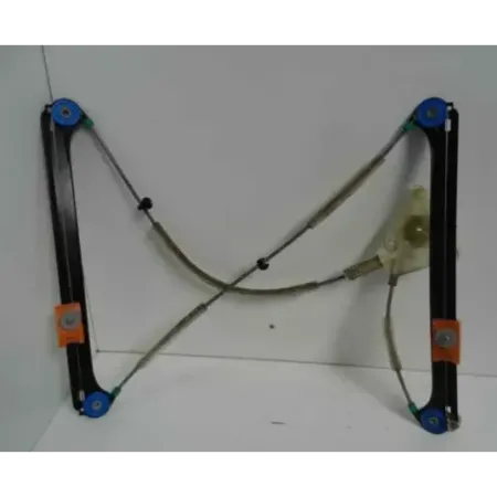 Leve-vitre avant droit