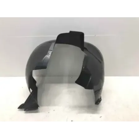 Pare-boue aile avant droite