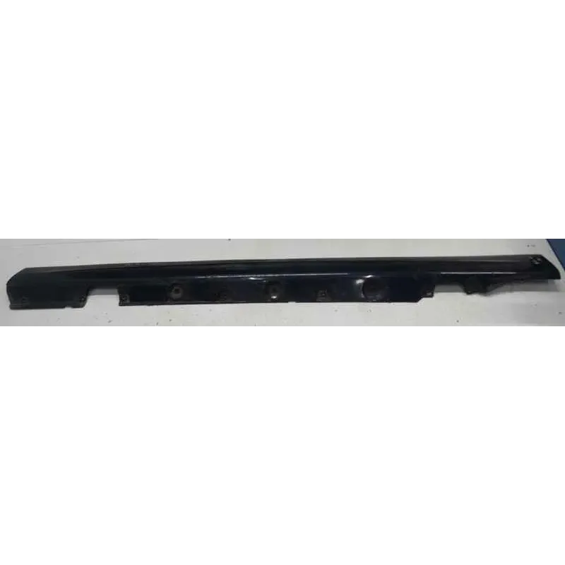 Bas de caisse gauche