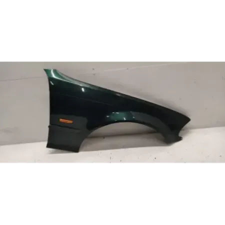 Aile avant droite bmw serie 3 e46