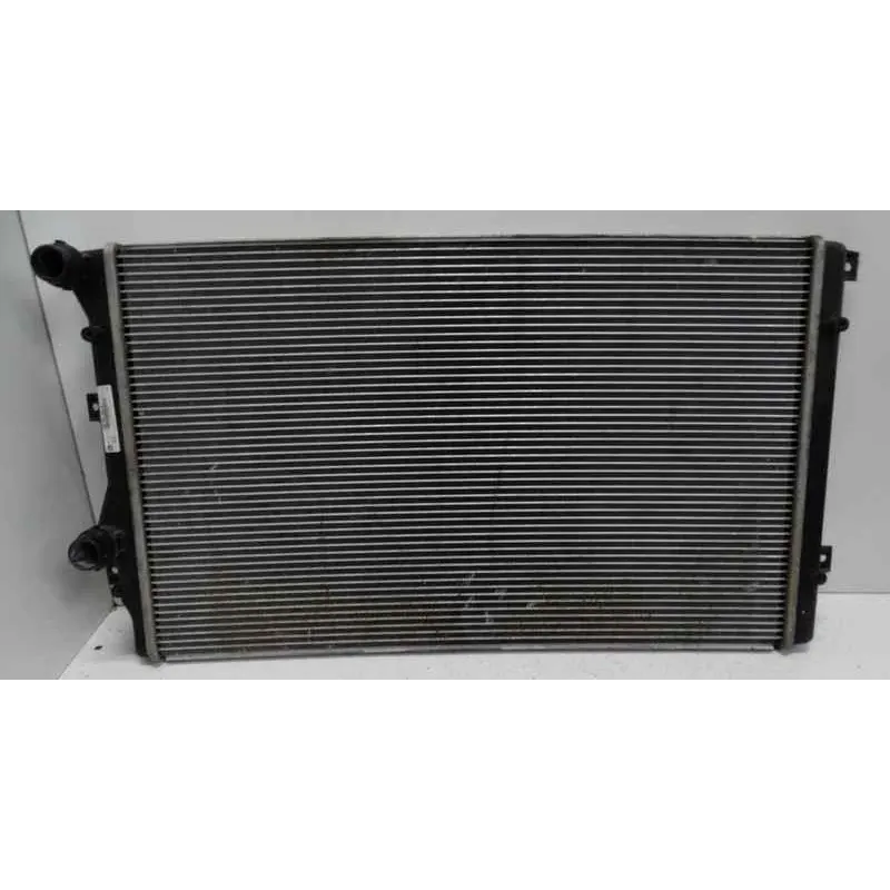 Radiateur eau volkswagen golf 5 v