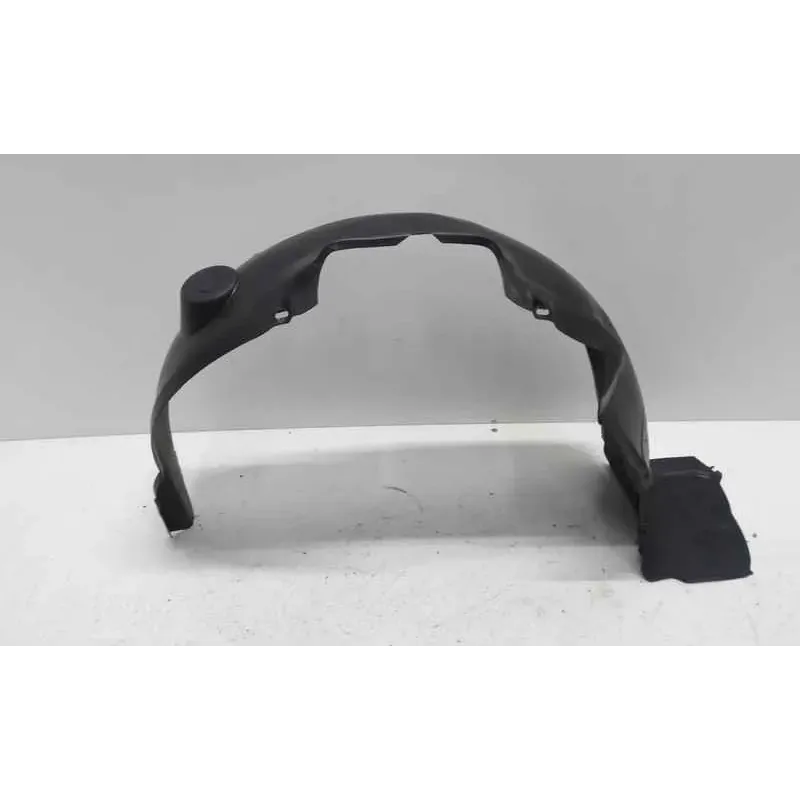 Pare-boue aile avant gauche