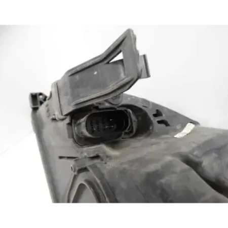 Phare droit ford focus