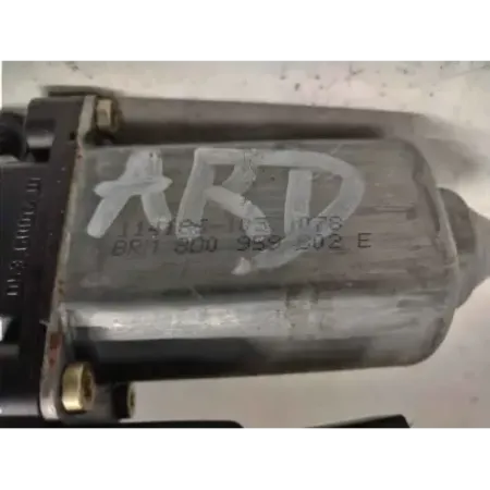 Moteur leve-glace arriere droit audi a4 8d b5