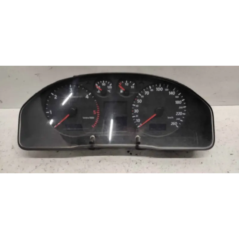Compteur audi a4 8d