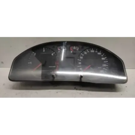 Compteur audi a4 8d