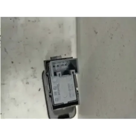 Commande leve-glace porte avant droit volkswagen polo 6r/6c