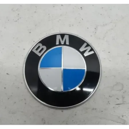 Sigle capot bmw serie 3 f30/f31