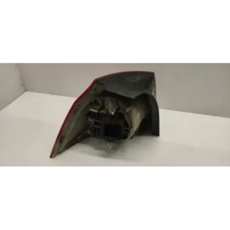 Feu arriere droit volkswagen golf 5