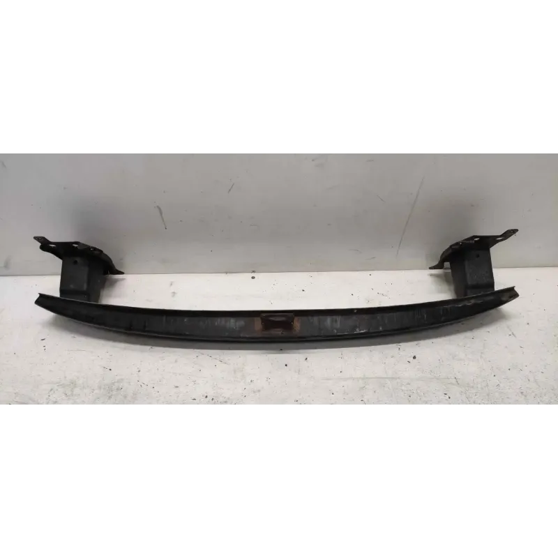 Renfort pare-choc avant volkswagen golf 5 v