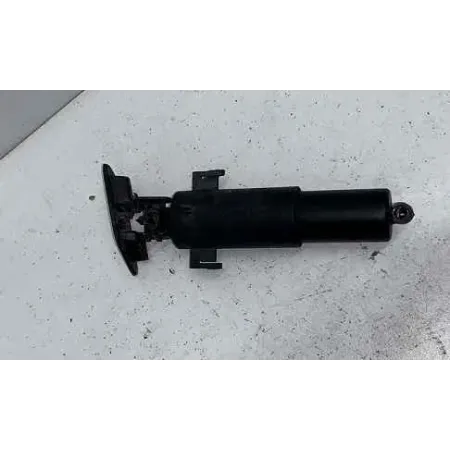 Gicleur lave-phare avant droit bmw x5 e70