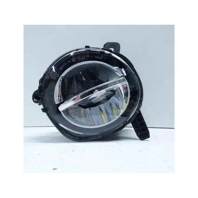 Phare anti-brouillard gauche