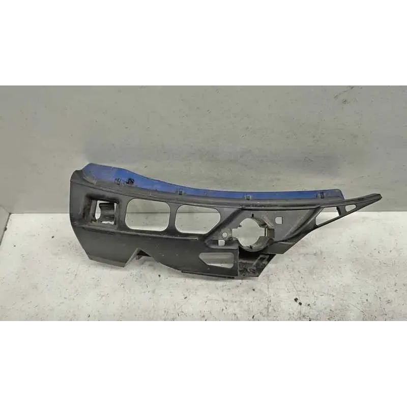 Support gauche pare-choc avant volkswagen golf 6