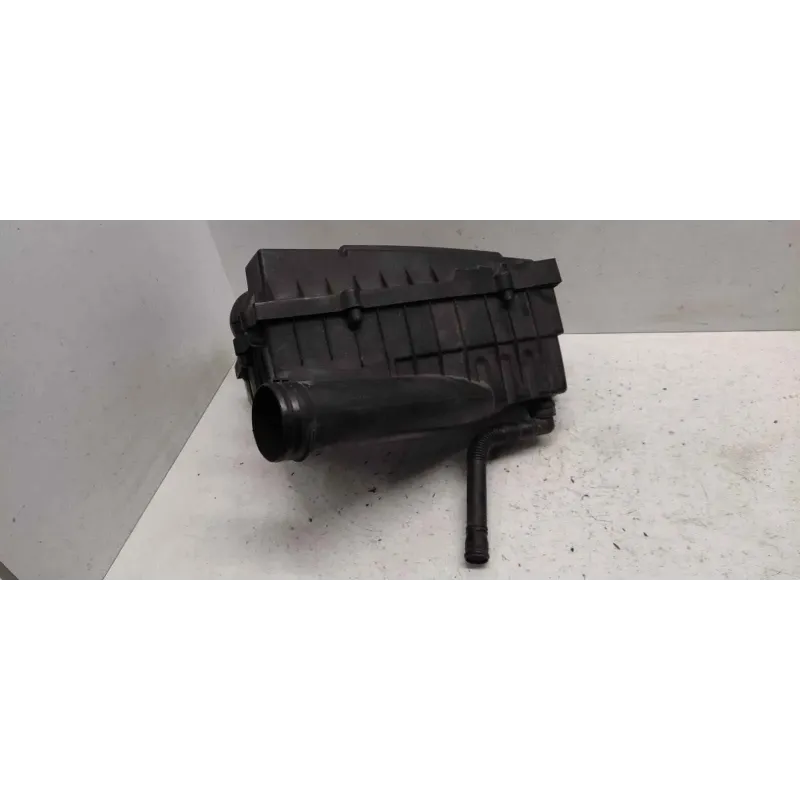 Boite a air volkswagen golf 5 v