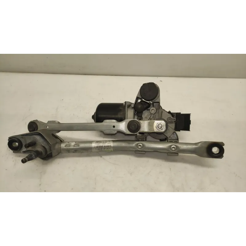 Moteur essuie-glace avant peugeot 107