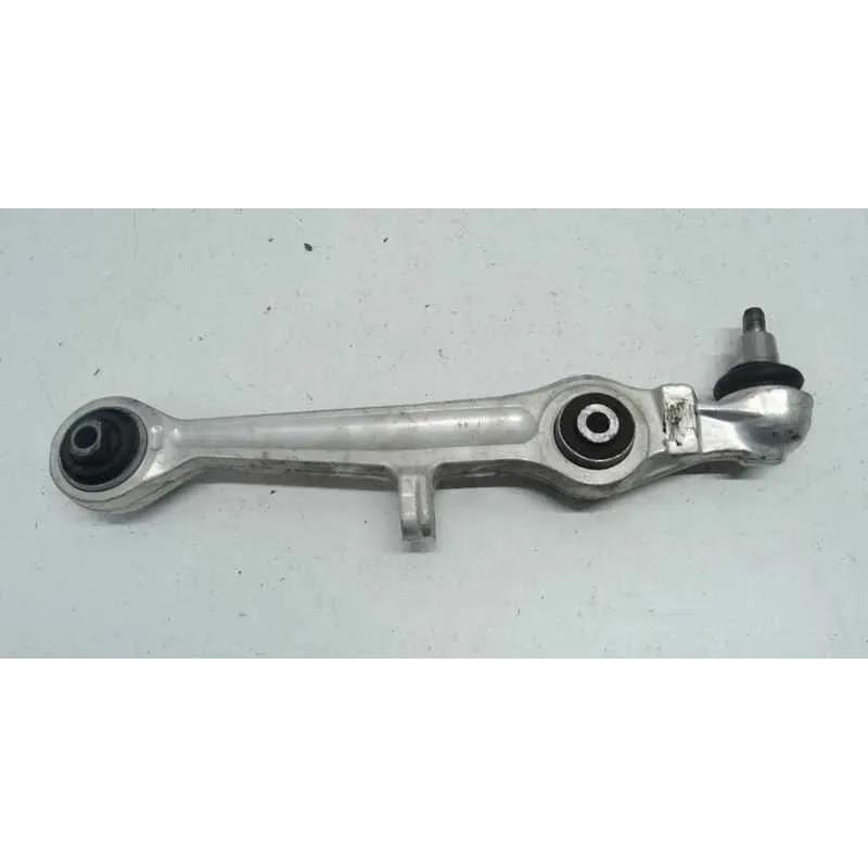 Bras inferieur audi a4 8d b5