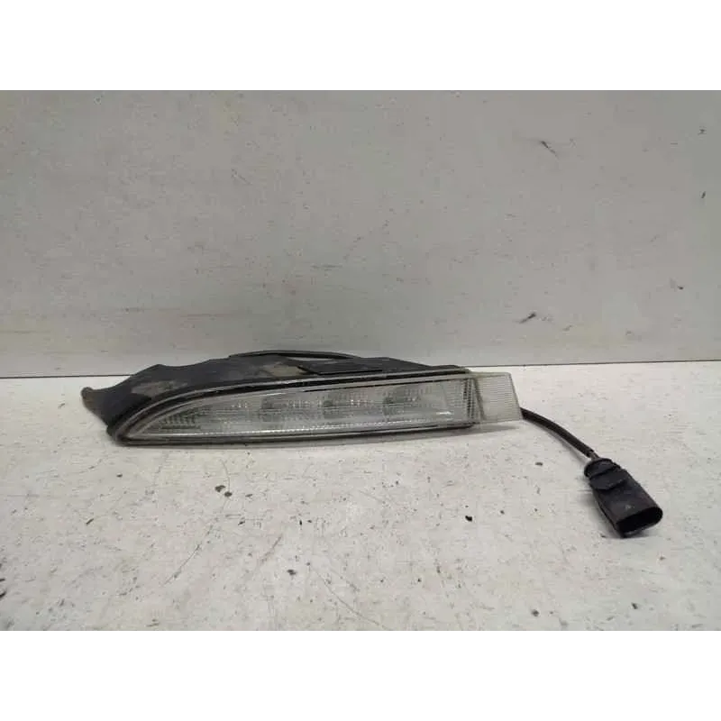 Feu de jour avant droit volkswagen golf 6